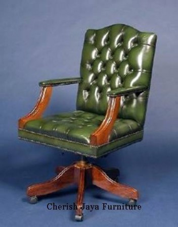 CS 301-ML & CS 301-MO Size: W=60 x D=60 x H=105 cm Name: Gainsburg 1 turning chair with leather Wood: Solid wood and Leather.